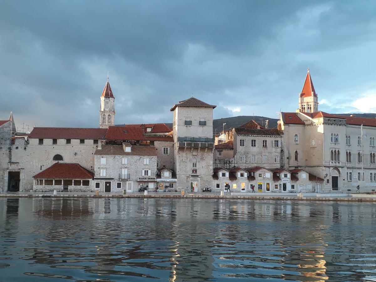 Apartman Buble Trogir Extérieur photo